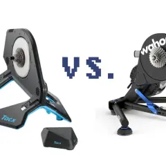 Tacx Neo 2 vs 2T: Twee indoor fietstrainers, de Tacx Neo 2 en de Wahoo Kickr, staan tegenover elkaar.