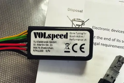 Tuningmodule voor Bosch middenmotor, mogelijk voor het oplossen van problemen.